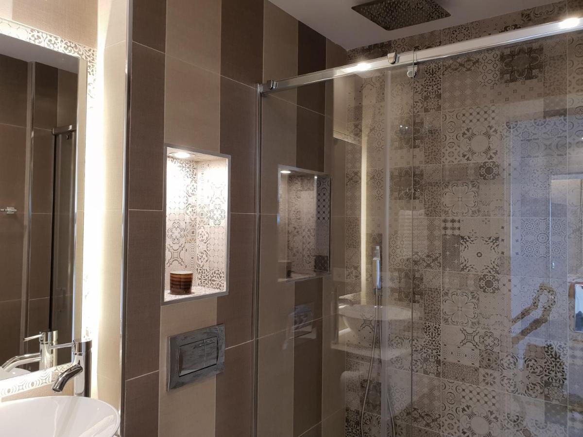 Fantastic Apartment In Front Of The Sea & Marina Estepona Dış mekan fotoğraf